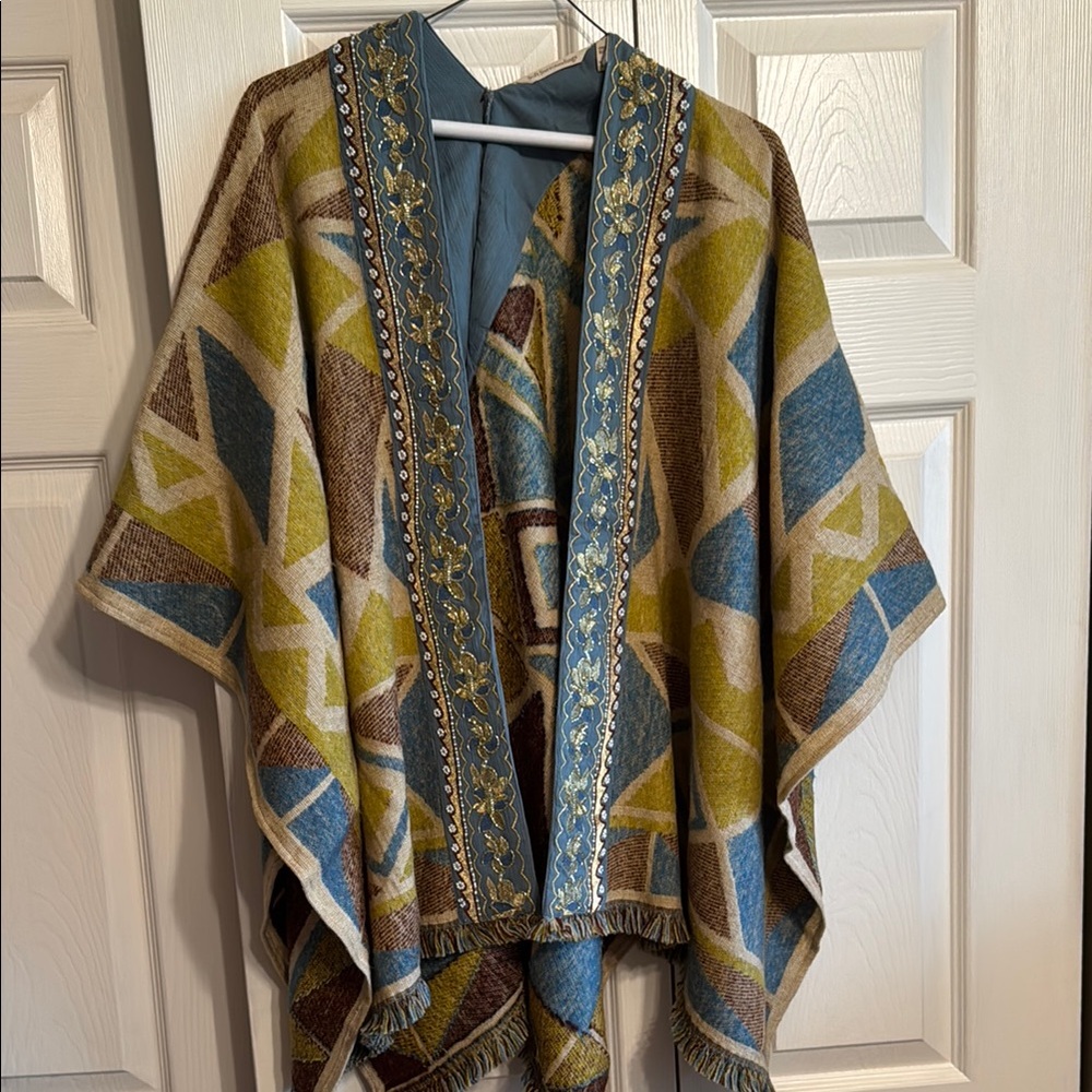 Soft Surroundings Multicolor Geometric Poncho